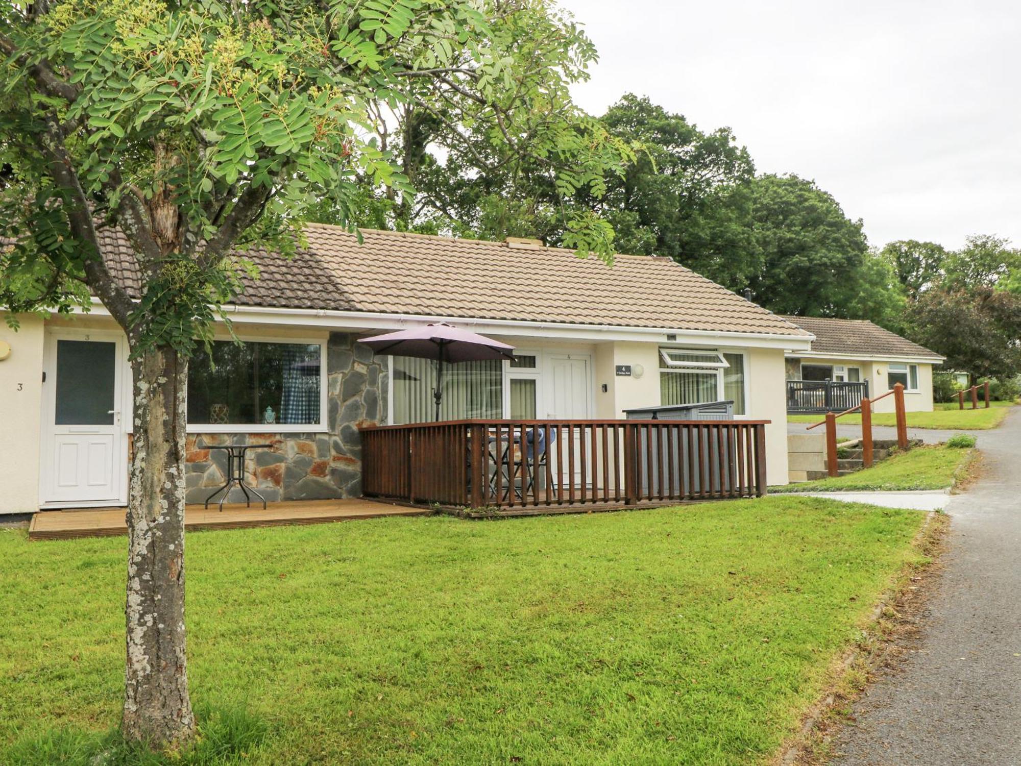 Y Bwthyn Bach Villa Aberaeron Exterior photo